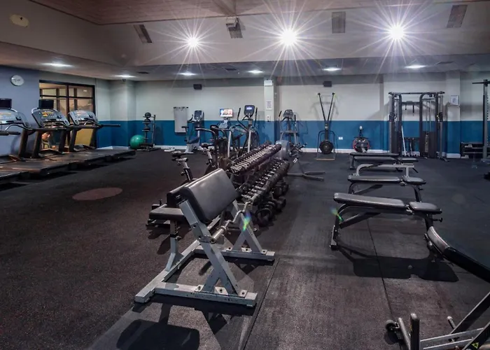 Riverside Park Hotel